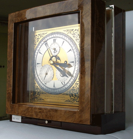 часы с механизмом Erwin Sattler и мусульманским календарем